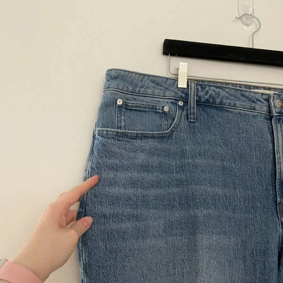 Madewell The Plus Mid Rise Perfect Vintage Jeans in Ainsdale Size 26W - Picture 6 of 8